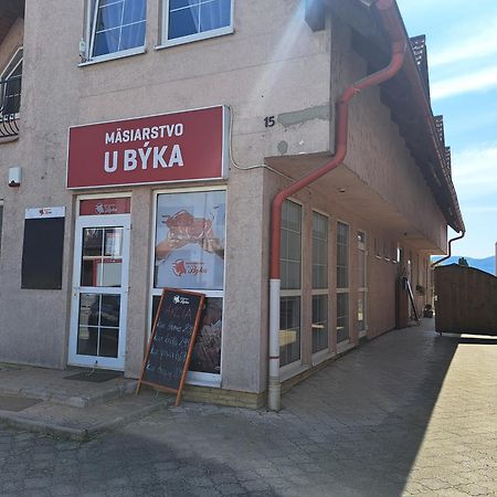 Apartman Chiarita Nemsova Экстерьер фото
